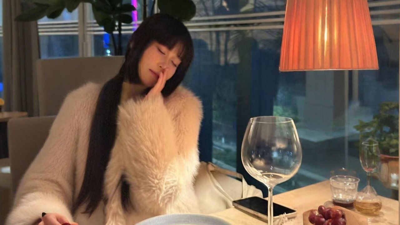 Free Naked huangsiwen