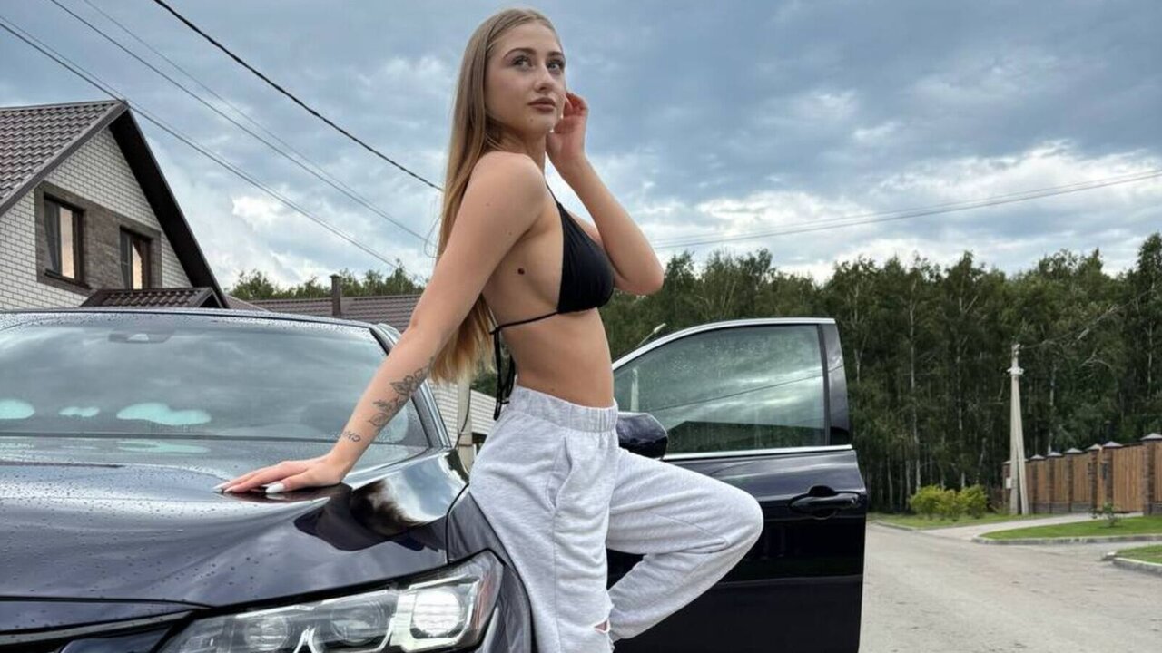 Free Naked JessicaMoonlight
